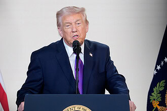 Trump’tan İran’a Tam Ambargo Kararı: "Tek Damla Petrol Satamayacaklar!"