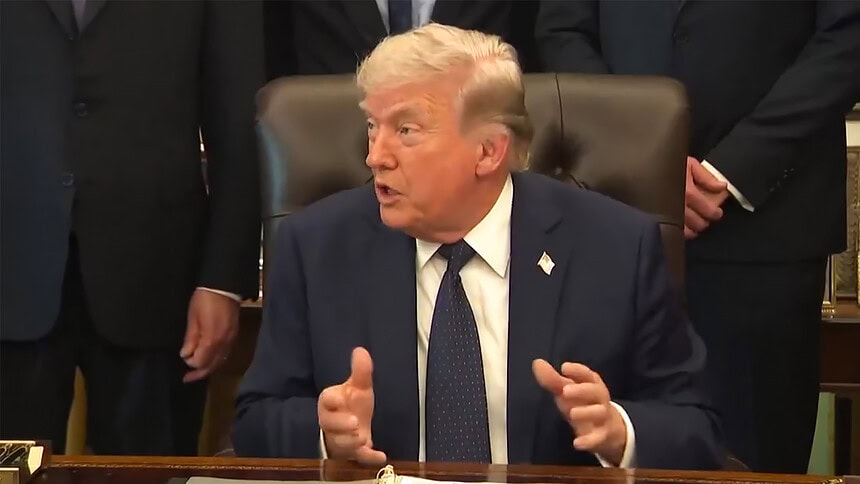 Trump İran Açıklaması: Nükleer Silah Sorusuna "Aptalca Bir Soru"