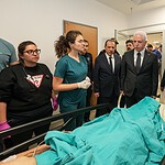 İstanbul Valisi Davut Gül Beşiktaş’taki Saldırı Bölgesinde: Yaralı Polisleri Ziyaret Etti