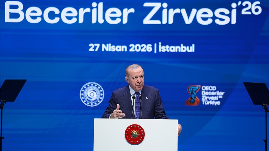 yapay-zeka-donusumu-erdogandan-karanlik-fabrika-uyarisi