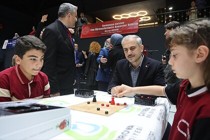 7. Çayırova Akıl ve Zeka Oyunları Başladı! 123 Genç Yetenek Şampiyonluk İçin Yarışıyor