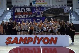 28 Maçın 28'i: Eczacıbaşı Genç Kızlar Türkiye Şampiyonu