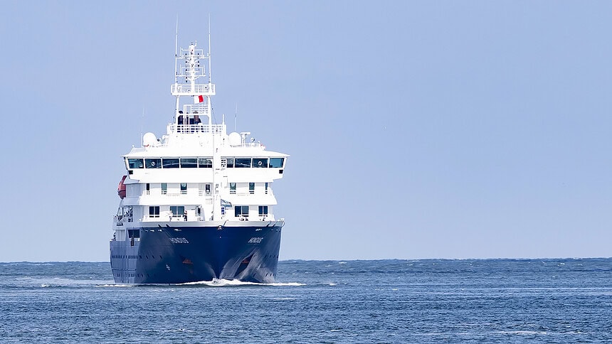 3 Ölümlü Hantavirüs Gemisi Rotterdam'a Demirledi