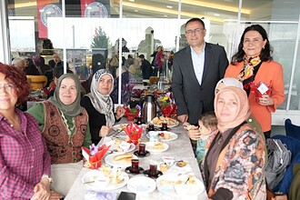 Başkan Sertif Gökçe’den Annelerle Sıcak Buluşma: "Sizlerin Değeri Eşsiz