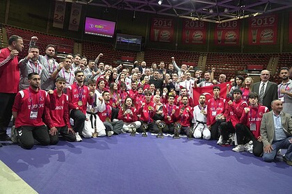 Avrupa Taekwondo Şampiyonu Yine Türkiye