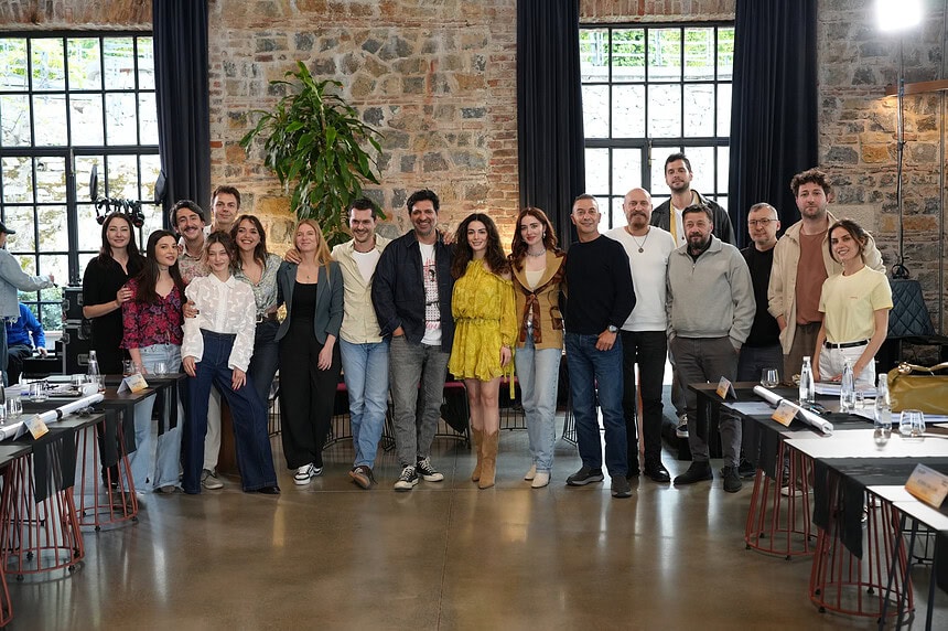 Ay Yapım İmzalı Doğanın Kanunu Dizisinin Oyuncu Kadrosu Okuma Provasında Bir Araya Geldi