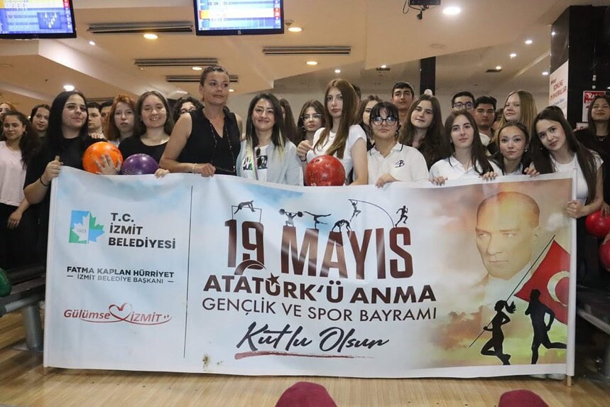 İzmit’te 19 Mayıs Bowling Turnuvası Tamamlandı!