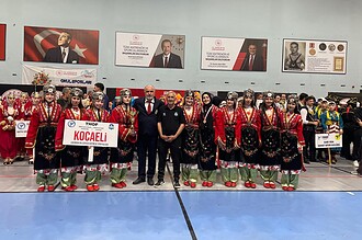 Kocaeli'de Çayırova Rüzgarı: Genç Halk Oyunları Ekibi Türkiye Şampiyonası Yolcusu!
