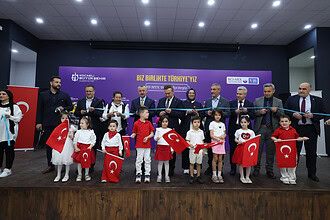 Derince’de El Emeği Şöleni! Başkan Büyükakın: “KO-MEK Bir İyileşme Merkezidir”