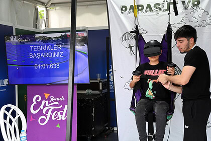 Geleceğin Teknolojisi Geleneksel Sporlarla Buluştu: EnFest’te VR ve Okçuluk Etkinlikleri!