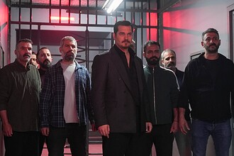 Büyük Finale Son 3 Bölüm: Eşref Rüya Hikâyesini Tamamlamaya Hazırlanıyor