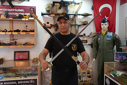 Kocaeli'de Bir Gazi Asaleti: Evinin Bodrumunu Bine Yakın Eserlik Müze Yaptı, Mülkünü Mehmetçik Vakfı’na Bağışladı!