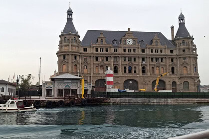 Bakan Mehmet Nuri Ersoy Haydarpaşa Garı'nın Geleceğini Açıkladı! Hem Ulaşım Hem Müze!