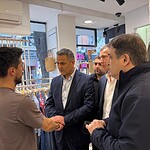 İzmit Belediyesi camları kırılan esnafa sahip çıktı