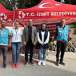 İzmit Belediyesi'nden Geleneksel Arife Mesaisi