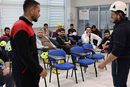 Kurbanlar Emin Ellerde! KO-MEK’ten Uygulamalı ve Hijyenik Kesim Eğitimi