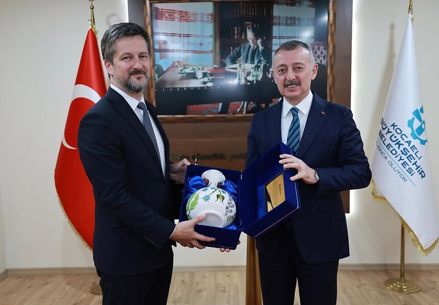 Macaristan Ankara Büyükelçisi Matis Kocaeli’de: Başkan Büyükakın İki Ülke İlişkilerini Görüştü!