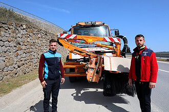 Kocaeli A Takımı’ndan 4 Mevsim Hizmet! Tek Araçla Üç Farklı Temizlik Operasyonu