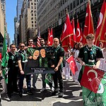 New York Sokaklarında Yeşil-Siyah Rüzgarı: Kocaelispor Manhattan’ı Salladı!