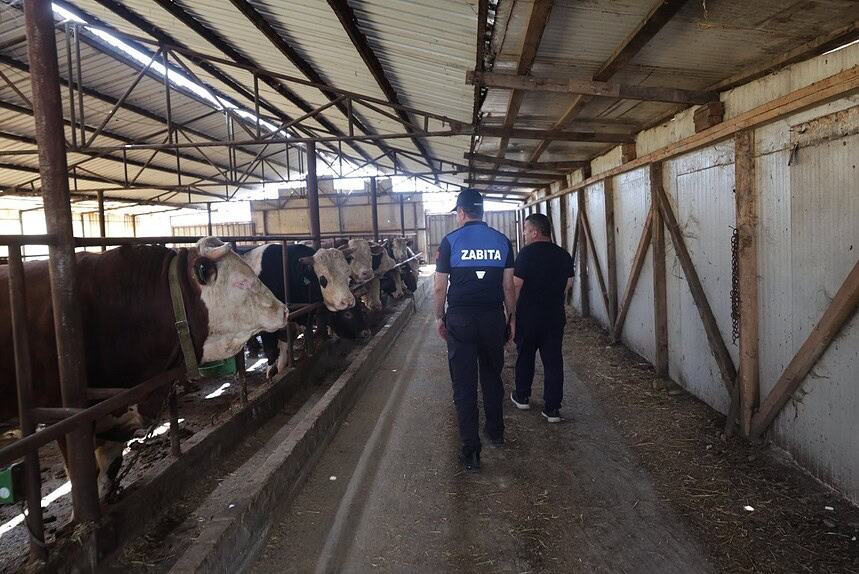 Kartepe'de Kurban Satış ve Kesim Alanlarında Sıkı Denetim Başladı