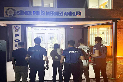 Kocaeli'de Gece Yarısı Narkotik Operasyonu: Komşudan Gelen Zehir Aracı Yenidoğan’da Kıskıvrak Yakalandı!