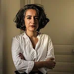 İran'da Tutuklu Olan Nobel Ödüllü Nergis Muhammedi Hastaneye Kaldırıldı: Durumu Kritik!