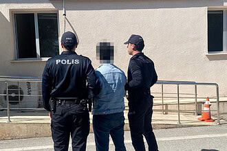 "Suç Makinesi" Kocaeli’de Polisin Dikkatinden Kaçamadı: 27 Yıl Hapis Cezası Bulunan Cinayet Firarisi Yakalandı!