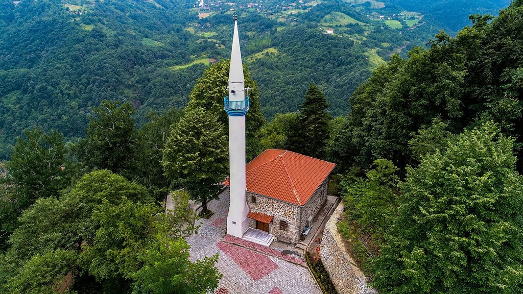 2027’de Kocaeli’nin En Değerli Bölgesi Neresi Olacak? Emlakçıların “Sır” Gibi Sakladığı Köy