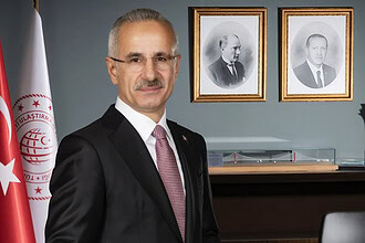Ulaştırma ve Altyapı Bakanı Abdulkadir Uraloğlu: Amik Ovası'na Ulaşım 1 Saatten 5 Dakikaya Düşecek!