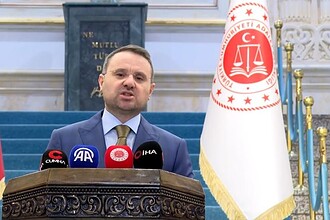 Bakan Gürlek: "Verilen Bu Karar, Vatandaşlarımızın Demokrasiye Olan Güvenini Pekiştiren Bir Karardır"