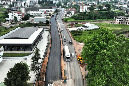 Başiskele'de 1 Km'lik Cadde 2x2 Bölünmüş Yola Dönüşüyor