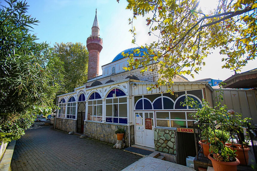 Kocaeli Bayram Namazı 2026 Ne Zaman? Bölgelere Göre Saatler!
