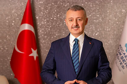Büyükakın'dan Anneler Günü Mesajı: Medeniyetin Mimarı