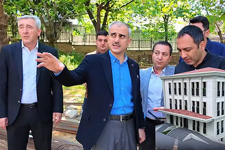 Çayırova'da Çok Amaçlı Kompleks Yükseliyor: Başkan Çiftçi Yeni Hizmet Binasını İnceledi!