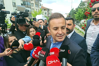 CHP'li Ahmet Akın Eski Genel Başkan Kılıçdaroğlu ile Görüştü: "Birlik Her Şeyin İlacı"