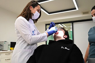Diş Eti Alzheimer Riski Taşıyor: Uzmanlardan 4 Dakika Şartı