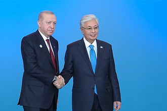 Erdoğan Türkistan'da: TDT Gayriresmi Zirvesi Başlıyor