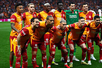 Galatasaray Üst Üste 4. Kez Şampiyon: 26. Kupa Müzede