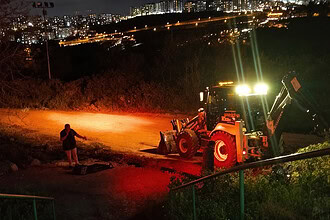İzmit'te İş Makinesi Gaz Borusunu Patlattı: Operatör Gazdan Bayıldı!