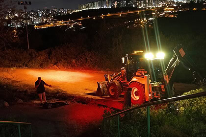 İzmit'te İş Makinesi Gaz Borusunu Patlattı: Operatör Gazdan Bayıldı!