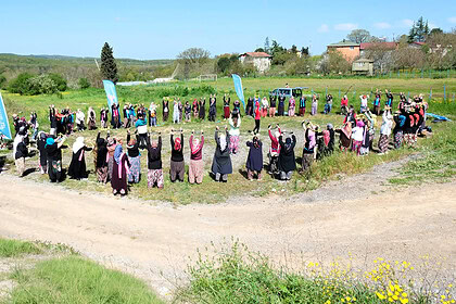 Gebze'de Şalvarlı Spor: Sağlıklı Yaşama Renkli Farkındalık