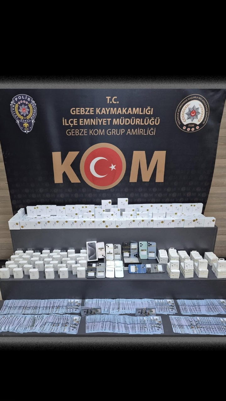 Gebze'de Kaçakçılık Operasyonu: 75 Bin Sahte Dolar ve Elektronik Ürün Ele Geçirildi