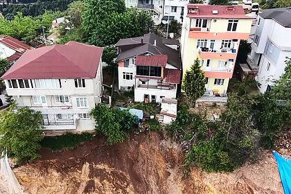 İzmit'te Toprak Kayması Faturası: 279 Bin Lira Ceza