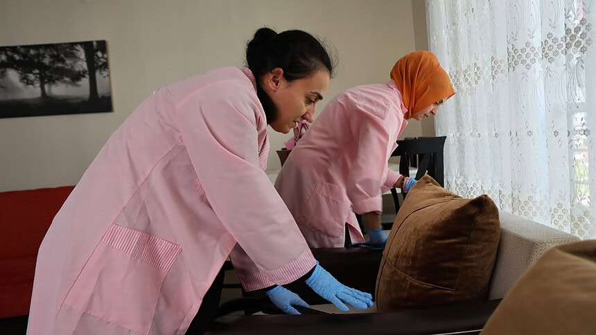 Kartepe'de Alo Evlat: Yaşlıların Evi Bayrama Hazır