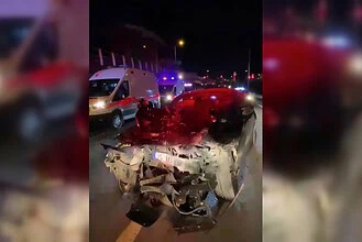 Kocaeli Körfez D-100'de Zincirleme Kaza! 4 Araç Birbirine Girdi: 3 Yaralı