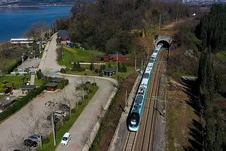 Milli Hızlı Tren 240 Km Hıza Ulaştı: Test Sürüyor