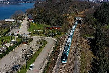 Milli Hızlı Tren 240 Km Hıza Ulaştı: Test Sürüyor