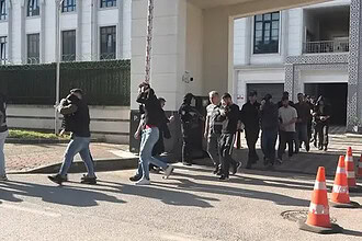 Kocaeli Merkezli 23 İlde Dev Siber Operasyon: Sahte Araç Kiralama Çetesinden 954 Milyon TL'lik Vurgun!