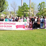 SEKA Park'ta Anneler Günü Yürüyüşü: Kadınlara Çam Fidanı