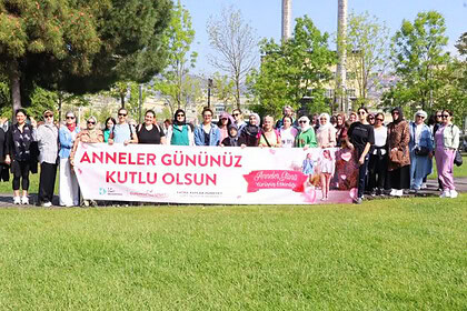 SEKA Park'ta Anneler Günü Yürüyüşü: Kadınlara Çam Fidanı